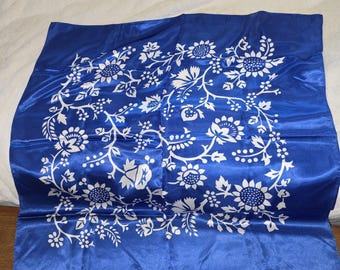 Vintage Robinson Golluber Botanical Scarf: Blue Floral Headscarf
