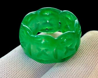 VTG Natural Translucent green Jade Wide-Band Ring Hollow-out, Width 13mm, US Size 9