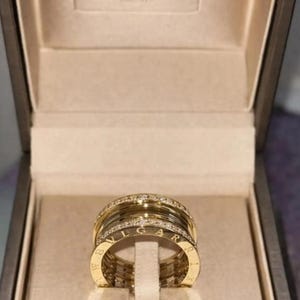Anillo ancho chapado en oro de 18 quilates, anillo llamativo de plata S925, joyería vintage atrevida.