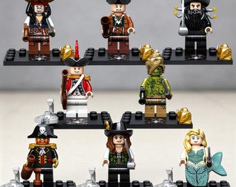 8PCS Pirate Minifigures Toys Action figures Building Toys
