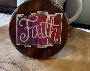 Sottobicchiere in legno fatto a mano / Fede / Decorazione in stile rustico / Regalo cristiano
