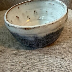 Handcrafted Ceramic Bowl - White and Gray. Signed with initial “dm”