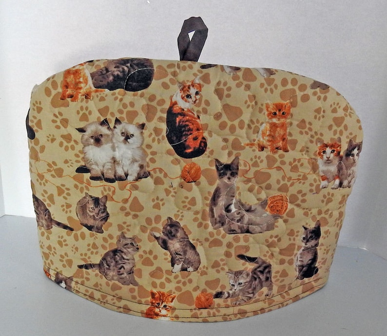 Quilted Dome Tea Cozy Lovable Kittens