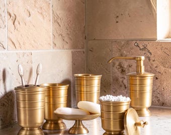 Vintage Gold Bathroom Accessories Set