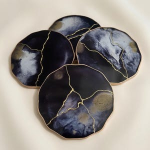 Kintsugi Resin Coasters – Black and Gold Epoxy Drink Set- Wabi-Sabi - Marble Effect