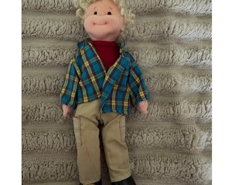 Bambola di peluche Ty Gear Rugged Rusty 2002, ragazzo biondo vintage con camicia a quadri e pantaloni cargo