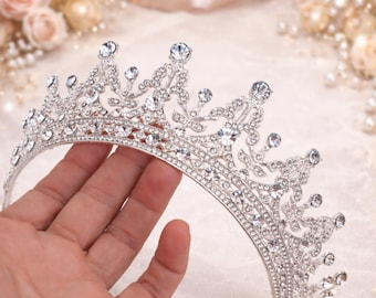 Corona de cristal plateada para mujer, tiara nupcial, tocado de diamantes de imitación de reina, corona de princesa para adulto, accesorio para el cabello de cumpleaños y graduación.