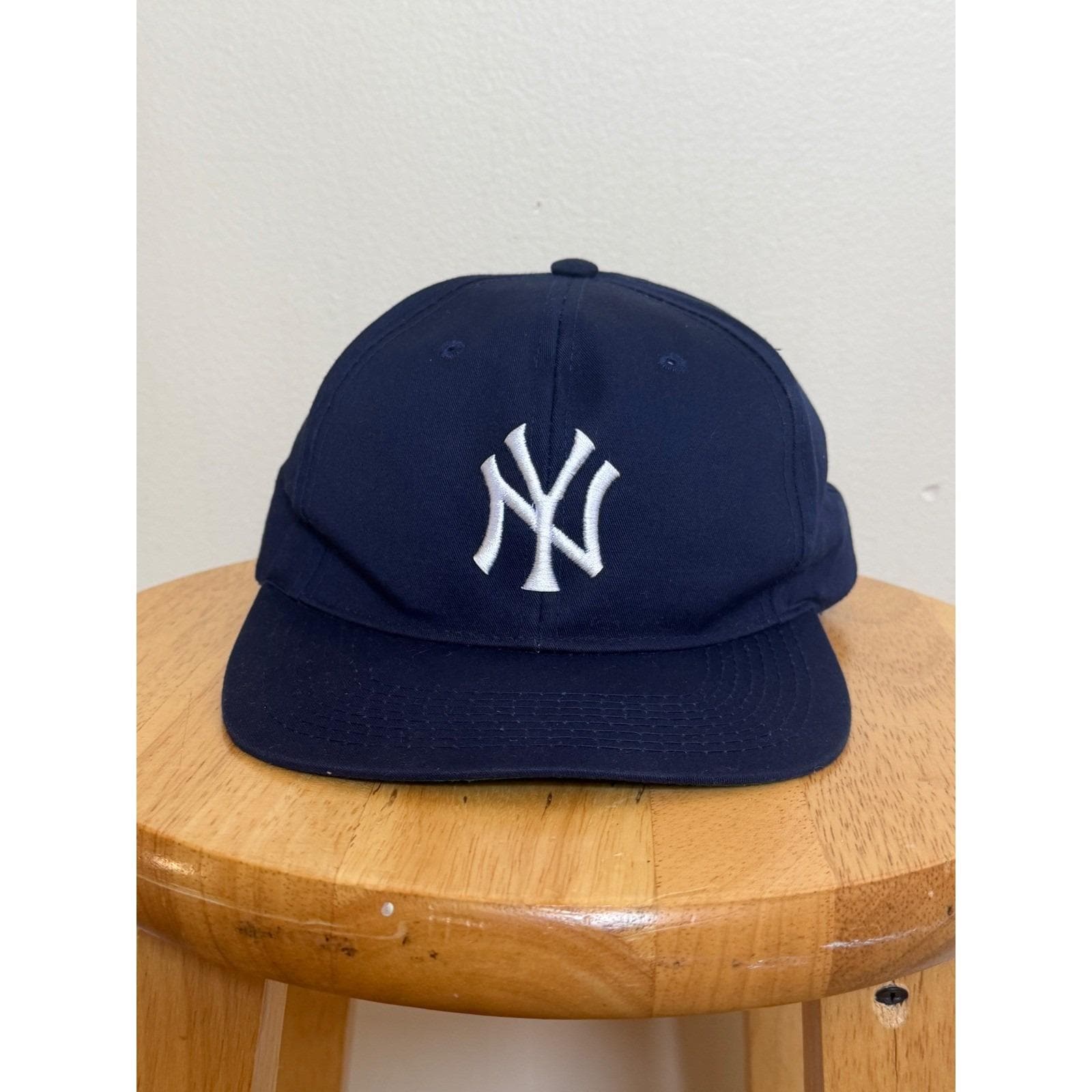 90's vintage NY ニューヨーク　ベースボール　キャップ　ノームコア 90s Yankees Cap - Etsy