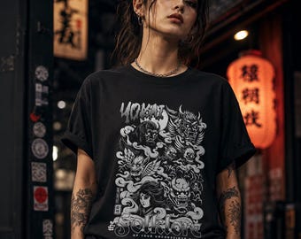 Hurricane Warning Graphic Tee | Weather Storm Illustration, Sketched Text T-Shirt