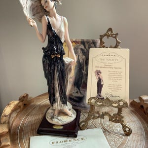 ヴィンテージ　Giuseppe Armani（ジュゼッペ・アルマーニ）子猫達 Giuseppe armani - Etsy 日本