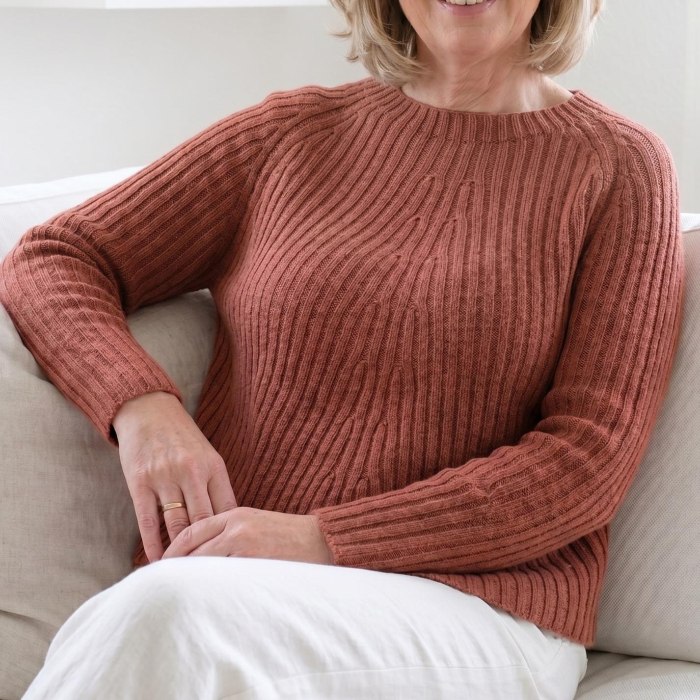 Seamless Ribbed Sweater Knitting Pattern, Raglan Pullover, Fitted Knit ...