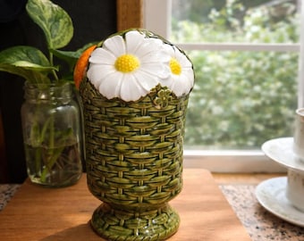 Tilso salt or pepper shaker.