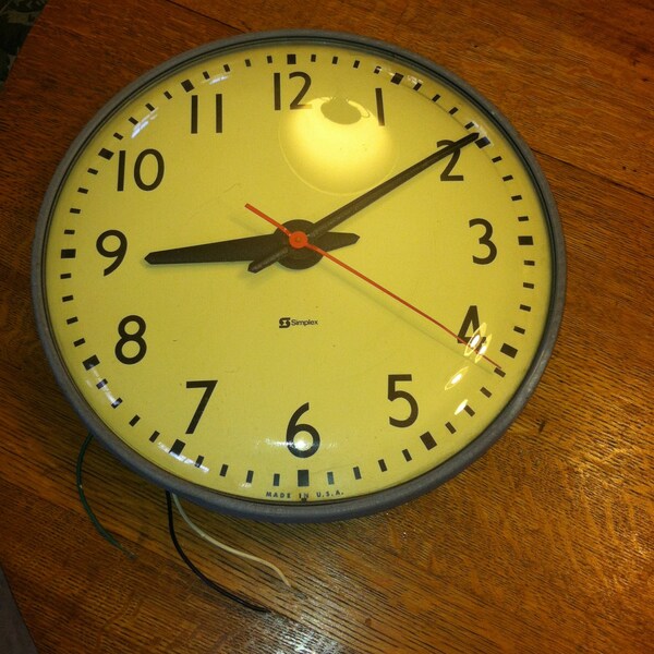 Industrial / School Wall CLOCK, Simplex,  extra lg. 15 1/2"  glass front, metal, vintage