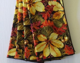 Fall Leaves Napkins, Bright Fall Leaves Napkins, Set of 4 Napkins, Cloth Dinner Napkins