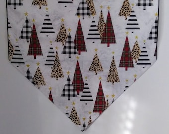 Christmas Table Runner, Designer Christmas Trees