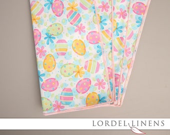 Easter Napkins, Set of 4 Cloth Table Napkins, Napkins with Brightly colored Easter Eggs, Easter Table Decor, Easter Table Linens