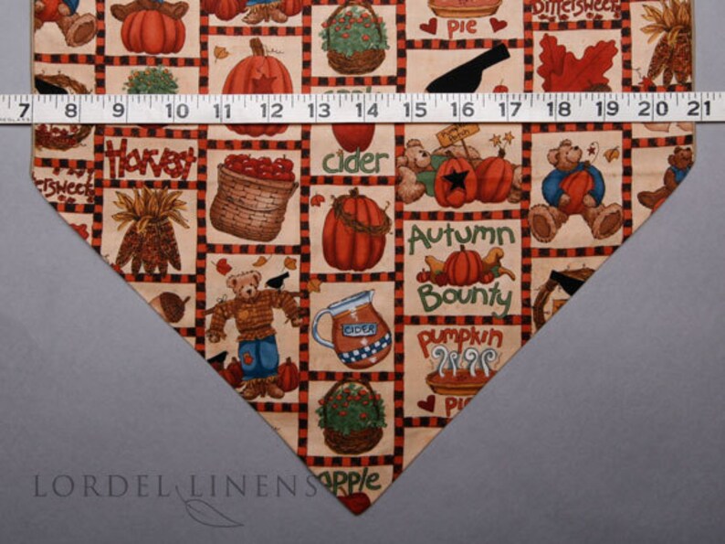 Large Pumpkin Hollow Table Runner image 3