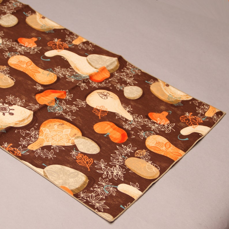 Fall Country Table Runner, Fall Gourds and Leaves, Country Table Runner, Home Decor image 4