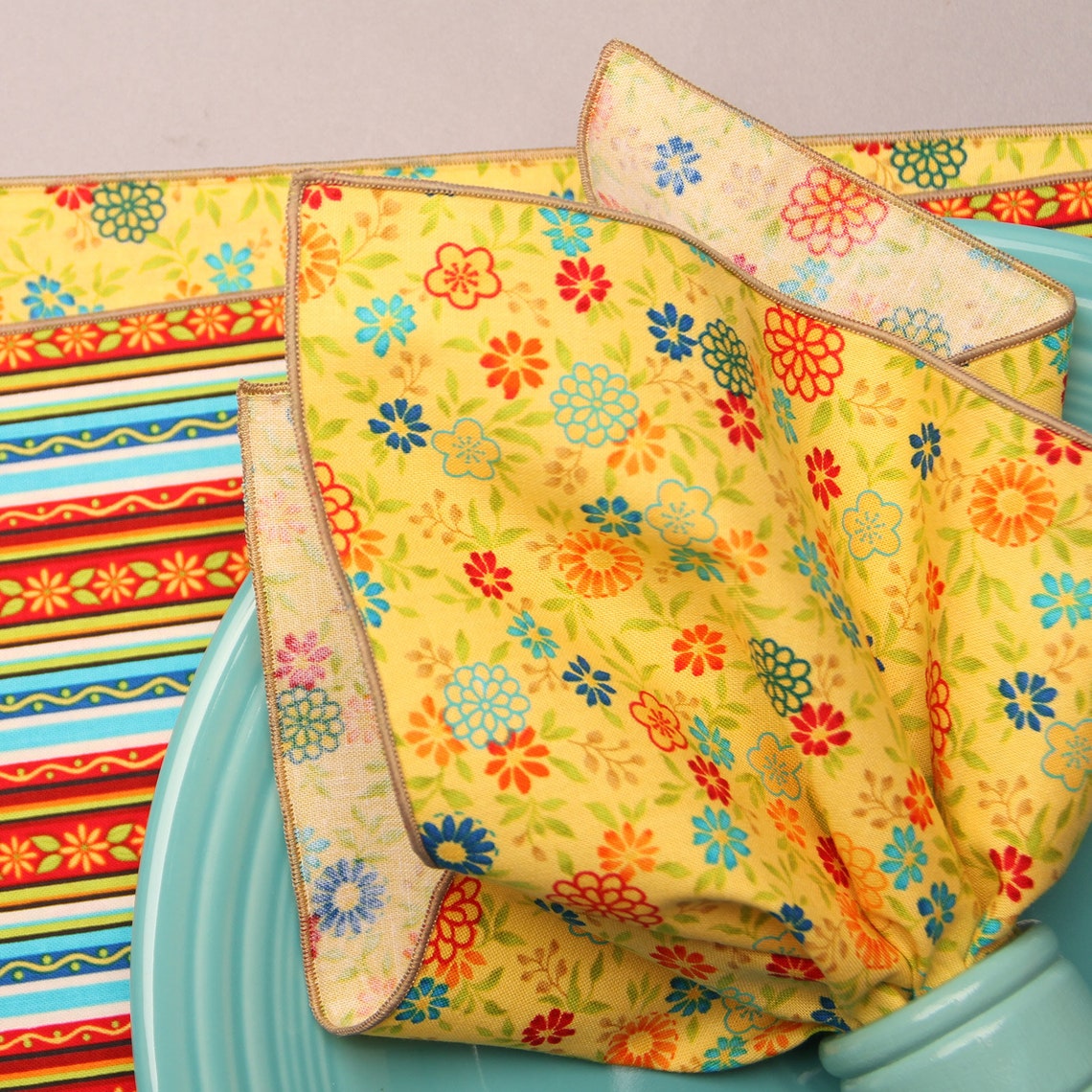Bright Placemats Summer Placemats Modern Placemats Set of 4 Etsy