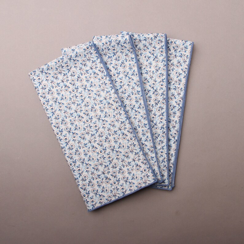 Blue and White Cloth Napkins Set of 4 Dinner Napkins Blue Etsy