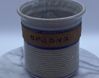 Studio Art aardewerk keukengerei crock lepels grijs blauw UITSTEKENDE kunstenaar ondertekend 6 inch(es)