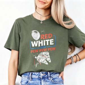 Camiseta vintage desgastada con estampado de la Estrella de la Muerte y el Halcón Milenario de Star Wars, camiseta extragrande patriótica para fans del cine del 4 de julio para hombres y mujeres, camiseta de verano.