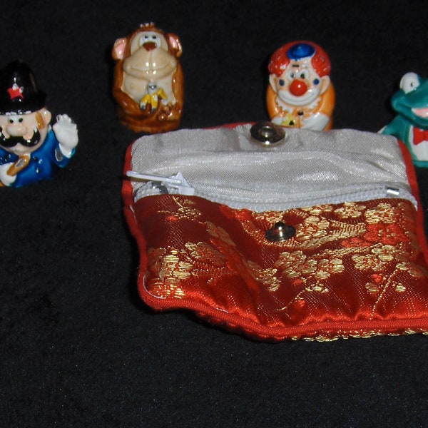 Vintage Lot Four Miniature J Jo Thumb Finger Puppet Figurines Monkey Clown Police Frog Fabric Case