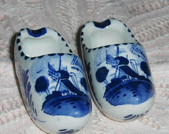 Vintage Hand Decorated Two Delft The Netherlands Porcelain Shoes Classic Blue White Holland Clogs