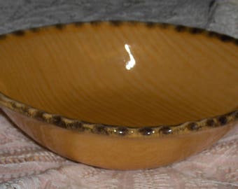 Vtg Ceramic Yellow Gold Hand Painted Italian Leaf Shaped Bowl Porcelain Ceramic Dish