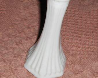 Vintage Milk White Glass E. O. Brody Co. Milk Glass Bud Vase Milk White Flower Vase