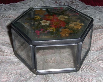 Vintage Colorful Glass Trinket Box Floral Bouquet Pressed Flower Glass Jewelry Box Figurine