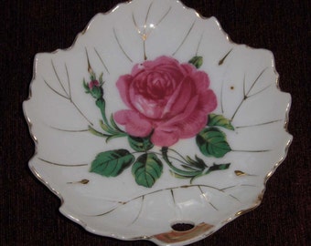 Vintage Nasco Japan Long Stemmed Pink Rose Porcelain Trinket Dish Jewelry Plate Leaf Shaped Dish