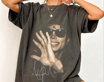 Michael Jackson Glove Vintage Shirt, King of Pop Icon Graphic Tee, Retro 90s Music Comfort Colors Shirt, MJ Fan Merch