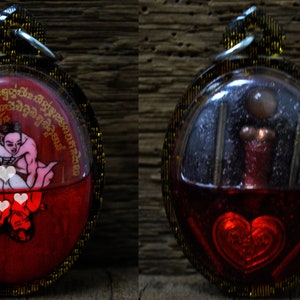 Medallón con amuleto de amor tailandés: Inn Koo Magic, Mahasanaeh