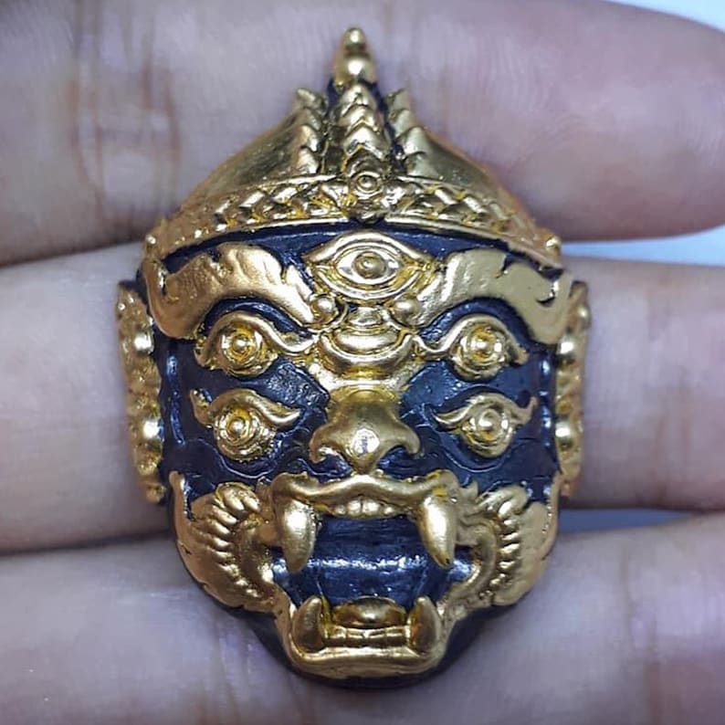 Thai Pendant In-Paeng Hanumaan King of Monkey Amulet Teap SeeHuHaTa Thewada in Plaeng SeeHooHa Dtaa 4 Ears 5 Eyes Mhahaalaab Kruba Subin