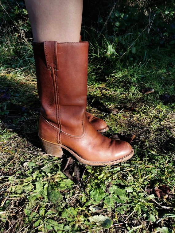1970s brown leather cowboy boots