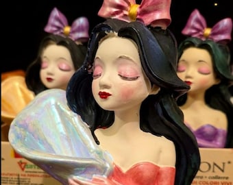 Nymph Vase of Dreams