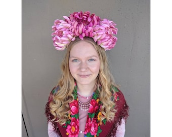 Frida Inspired Floral Crown, Hot Pink Dalia Flower Headpiece, Flower Costume, Alice in Wonderland Queen of Hearts, Bridal Headpiece