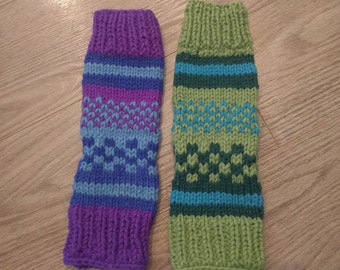 Vintage Clothing Accessories, Legwarmers, Hand-knitted, One Purple and One Green, Patterned Mismatched Pair, 100% Wool, Child Size