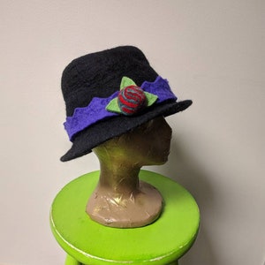 Vintage Steampunk Clothing, Ladies Fedora Hat, Black and Purple Wool Felted Hat Vintage Ladies Hat, 1930s Style Winter Hat, Ladies One Size
