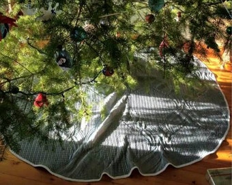 Upcycled Christmas Tree Skirt Made From Reclaimed Fabrics 3 Foot 36 Inch Diameter With White Bias Tape Binding Eco Friendly Home Decor Upcycled Christmas Tree Skirt Made From Reclaimed Fabrics 3 Foot 36 Inch Diameter With White Bias Tape Binding Eco Friendly Home Decor
