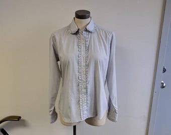 Vintage Clothing, 1980's 1990's Vintage Blouse, Grey Ladies Cotton Button-up Shirt, Ruffled Detail, Tabi International Brand, Ladies Size L