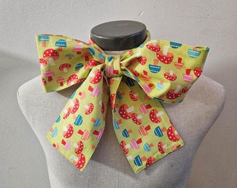 Upcycled Steampunk Clothing, Mad Hatter Bow Tie- Alice in Wonderland (Lime Green Mushroom Print) Neck Tie, Handmade Bow Tie