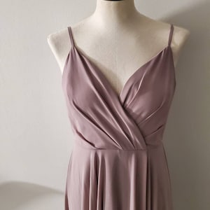 Vintage Clothing, 1990s Light Purple Polyester Evening Dress, Mauve Vintage Bridesmaid Dress Full Length Thin Straps Ladies Size Large