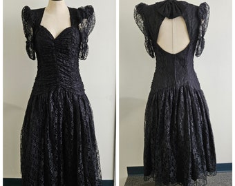 Vintage Clothing, Vintage 1980s Black Lace Prom Dress, Formal Dress, Puff Sleeves, Keyhole Neckline, Zip Back, Dropped Waist, Ladies Size XS