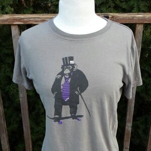 Vintage Clothing, Vintage T-Shirt, Grey Graphic T-Shirt, Monkey Top Hat West Fortynine Brand Vintage Shirt, 100% Cotton Youth Size Large