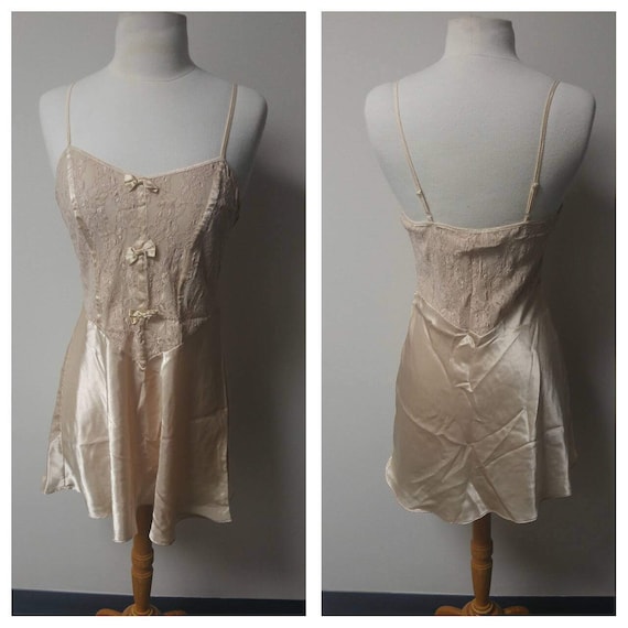 Vintage Lingerie, 1960's Vintage Tan Nightie, Bei… - image 1