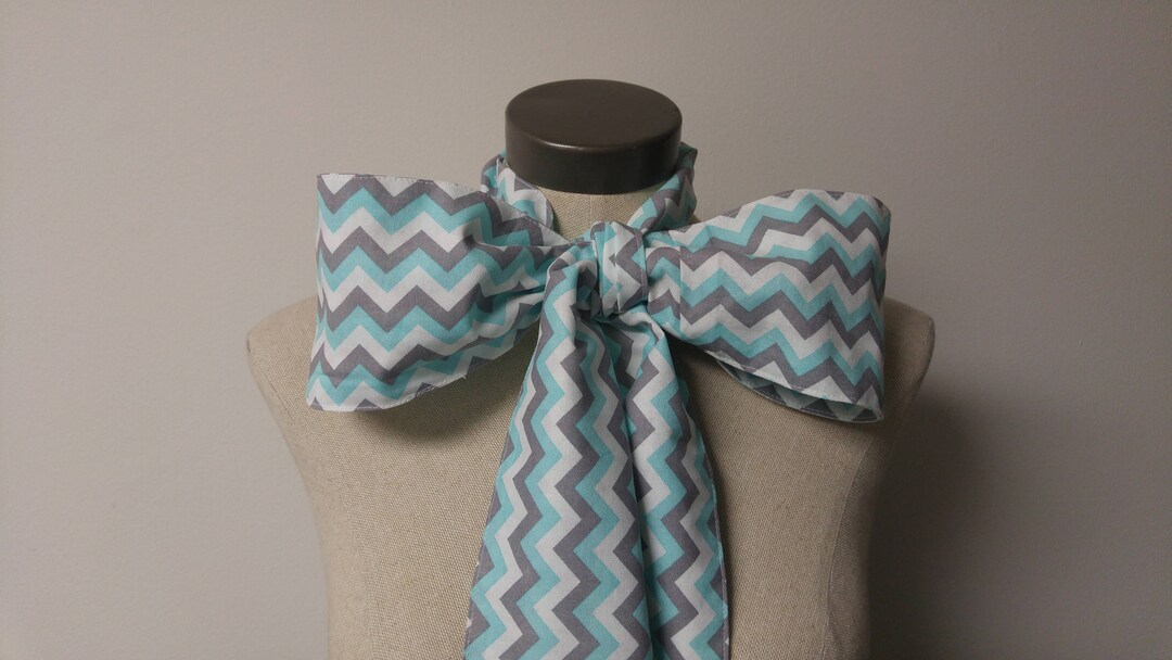 diy mad hatter bow tie