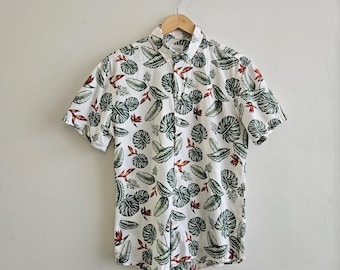 Vintage Clothing, Hawaiian Shirt S/S Green Leaves Tropical Shirt Hawaii Five-O, Frank and Oak Brand Vintage Shirt 100% Cotton Adult Size S