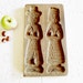 Lovely Vintage Dutch Hand Carved Wooden Spekulatius Cookie Mold Form with "Couple"